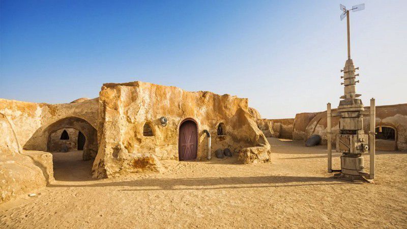 1673064-poster-1280-tatooine